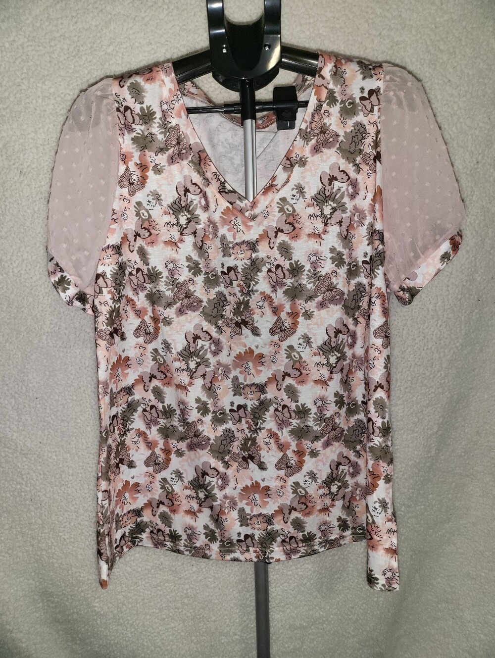 Floral V-Neck Short Sleeve Top in Blush